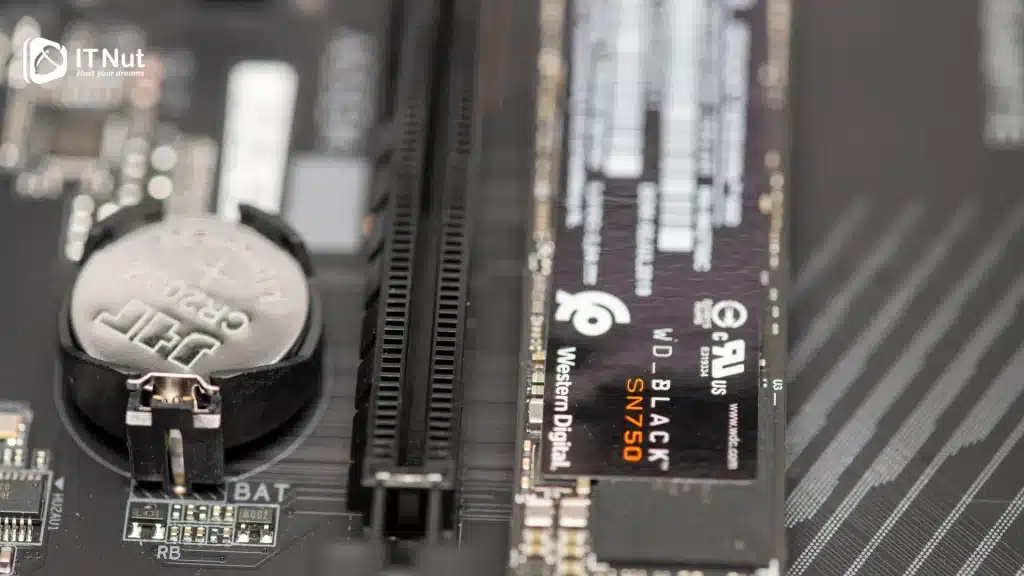 SSD হোস্টিং কি? SSD কীভাবে সার্ভারের পারফর্মেন্স বৃদ্ধি করে?  3 উচ্চ রিড/রাইট স্পিড